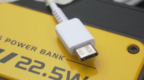 Powerbank-Akku-Ladegerät Typ C 0126