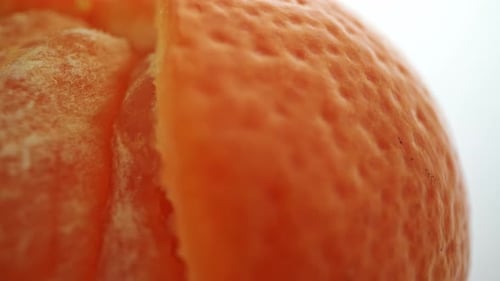 Peeled Mandarin Orange – Detailed Fruit Texture in High Resolution