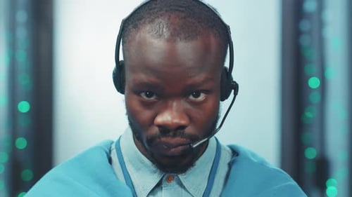 Dedicated and Professional Call Center Worker Highly Focused on Efficient Task Completion