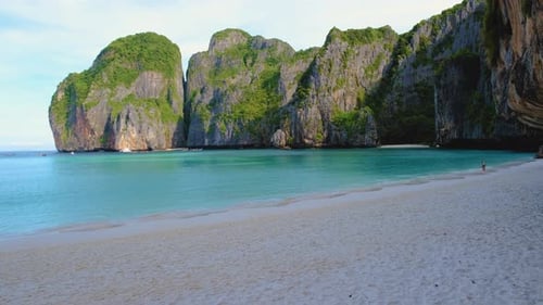 Maya Bay Beach Koh Phi Phi Thailand