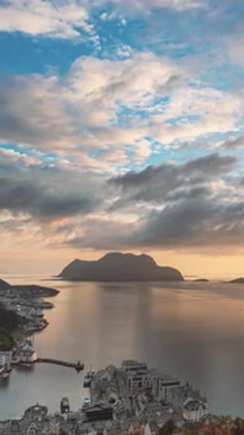 Alesund, Norvège : incroyable lumière naturelle