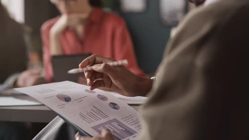 Business Analysis and Review in Modern Office