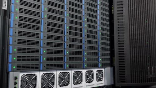 Rack-Server in modernen Rechenzentren, IT-Netzwerke