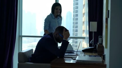 Office Argument Business Crisis and Leaving