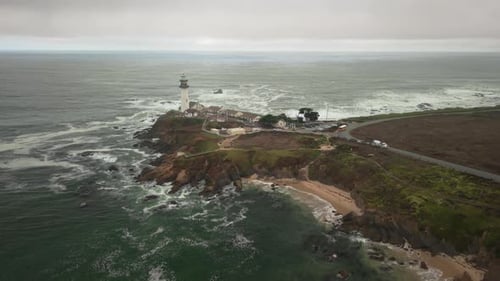 Pigeon Point Lighthouse in Kalifornien, Luftdrohne eingeschossen