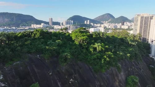 Superbe ligne d'horizon de Rio de Janeiro dans le centre-ville de Rio de Janeiro au Brésil.