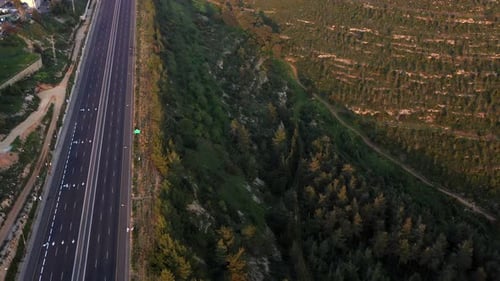 Tel aviv Jerusalem Highway 1 Limited traffic in coronavirus outbreak Lockdown