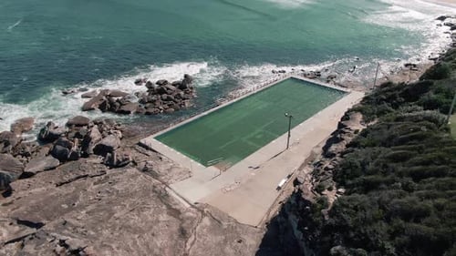 Beachside Waterfront Public Swimming Pool In New South Wales. Freshwater Rockpool In Australia. aeri