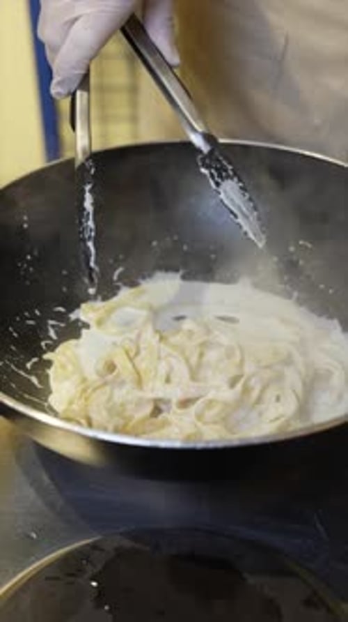 Cooking Fresh Creamy Fettuccine Pasta