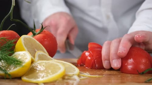 Chef Chops Tomatoes
