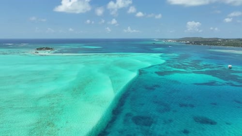 Blue Bay Water At San Andres In Providencia Y Santa Catalina Colombia.