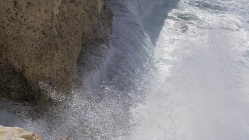 Cuando el mar y la tierra se encuentran: escena marina de Rosh Hanikra