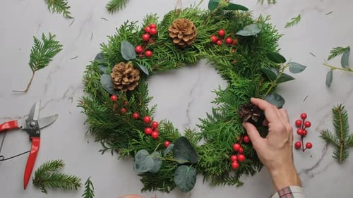 Crafting Fresh Greenery Christmas Wreath at Home