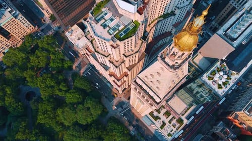 Descending along the tower of Metropolitan Life Insurance Company and Madison Park.