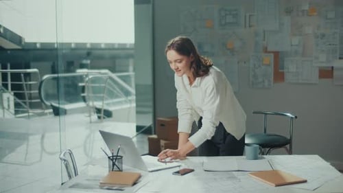 Female Architect is Constantly Researching New Materials and Technologies