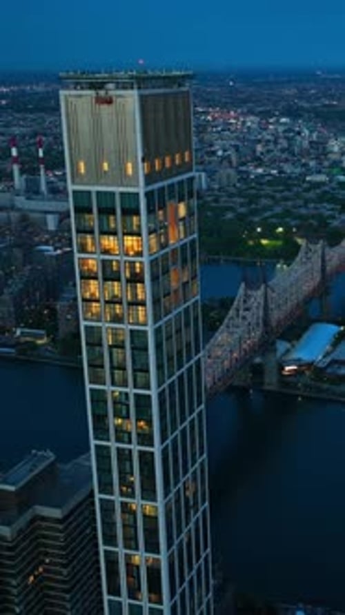 Mesmerizing view of New York city at the end of the day.