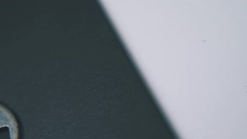 Motion Along-Diskette in Kunststoffhülle auf weißem Hintergrund