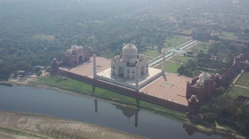 Aerial view of the Taj Mahal along Yamuna river, Agra, Uttar Pradesh, India.