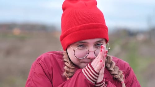 A Teenage Girl Freezes to Death Outside in the Fall