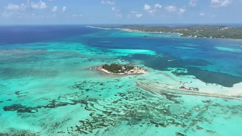 Aquarium Bay At San Andres In Providencia Y Santa Catalina Colombia.