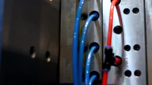 Molding Plastic Details with Hot Automatic Press Machine