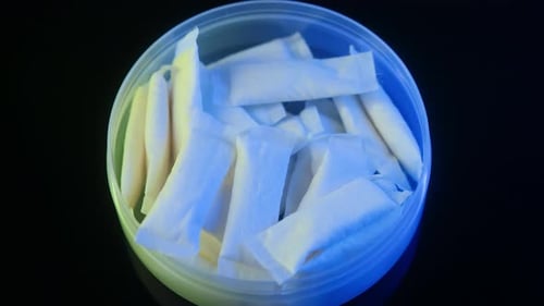 what is the legal age to buy tobacco Many U.S. parents unaware of Tobacco 21 law