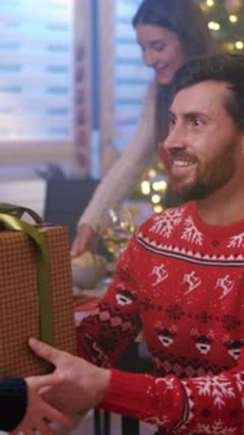 Loving Dad Receives Christmas Present From His Daughter