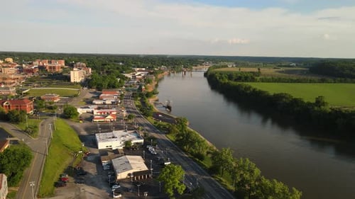 Long flight toward the Pinta replica, revealing surrounding Clarksville, Tennessee