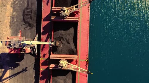 Port Belt Conveyor Into Which Coal is Loaded