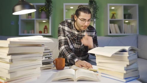 Erfolgreiches Studium als Student.
