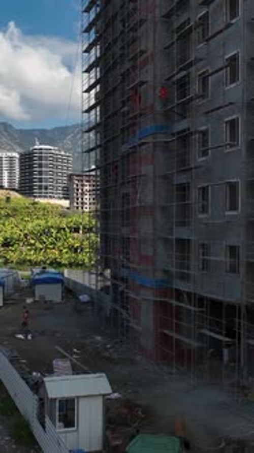 Vídeo vertical, fondo costero a cámara lenta, realza tus proyectos y fondos de pantalla vibrantes