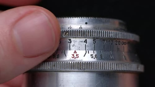 Rotating the Aperture Ring on a Vintage Lens