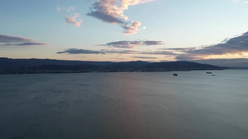 Timelapse do mar e das nuvens