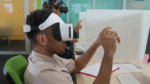 Blurred View Designers in Virtual Reality Glasses Using Modern Interface and Additional Reality for