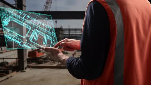 Der Bauleiter verwendet holographische Systeme für detailliertes Projektdesign und Qualität