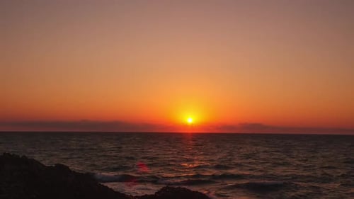 Majestic Sunset Over the Tranquil Ocean