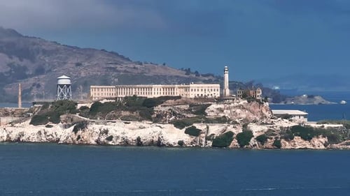 Luftaufnahme der Insel Alcatraz in der Bucht von San Francisco
