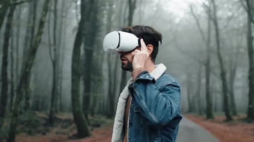 Virtual Reality Into the Forest