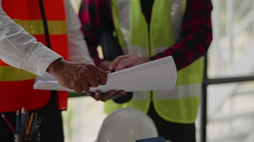 Working brainstorming for cost estimating on design architectural and engineering.