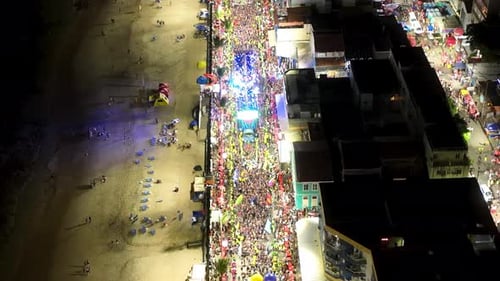 Festa de
carnaval em Salvador, na Bahia, Brasil. Paisagem de carnaval
.