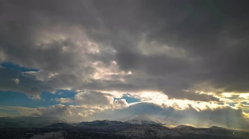Wunderschöner Sonnenuntergang, Wolken, Zeitraffer