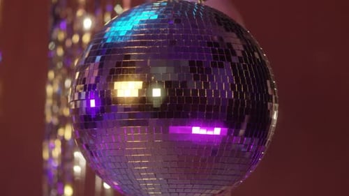 Setting Up The Perfect Disco Ball 4 K