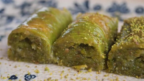 Blick von oben auf Extra Pistachio Sarma Baklava