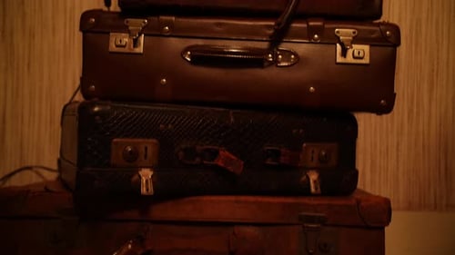 Pilha de malas vintage