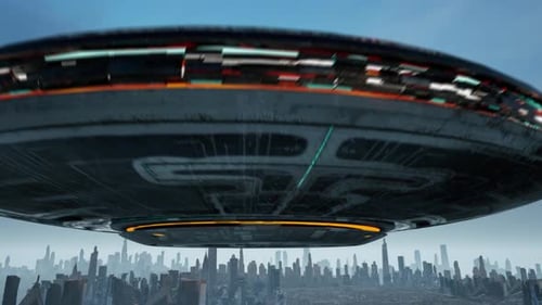Riesige fliegende UFO-Untertasse schwebt über einer futuristischen Stadtsilhouette mit Wolkenkratzern