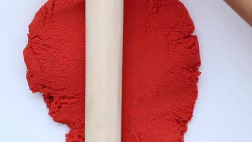 Rolling Out Kinetic Sand for New Year and Christmas Figurines Part 1