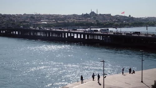 Terraplén de la bahía del Cuerno de Oro