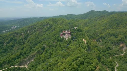 Vidéo du drone Haridwar 4k HAR KI PAURI, Vue par drone de Har ki Pauri Haridwar, vidéo Haridwar, Mata Mans