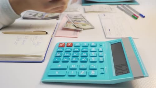 Calculating Finance Budget with Cash and Notes