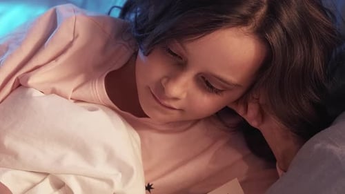 Late Activity Night Tale Fun Girl Reading in Bed